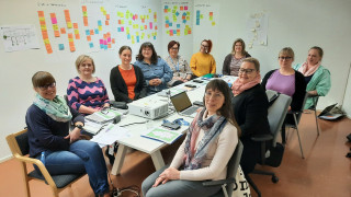 Tulevaisuuden kotona asumista tukevat palvelut iäkkäille -hanketiimi Tulevaisuuden kotona asumista tukevat palvelut iäkkäille -hanketiimi